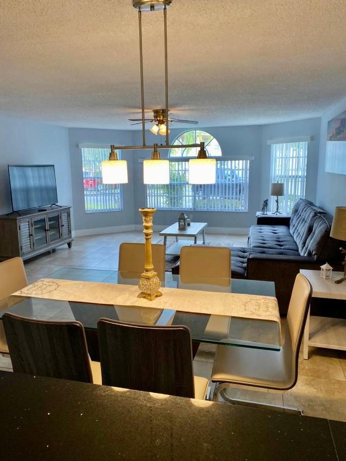Grand Holiday 3Br Getaway Condo Near Disney Parks Kissimmee Exterior photo